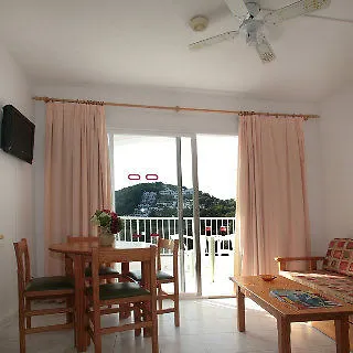 Oasis Sa Tanca 2* Cala Llonga (Ibiza)