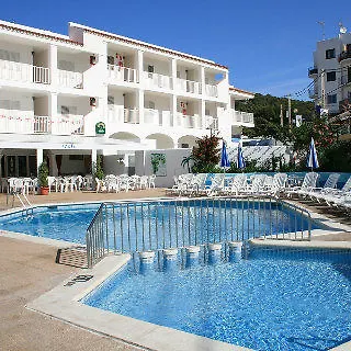 Hotel Oasis Sa Tanca